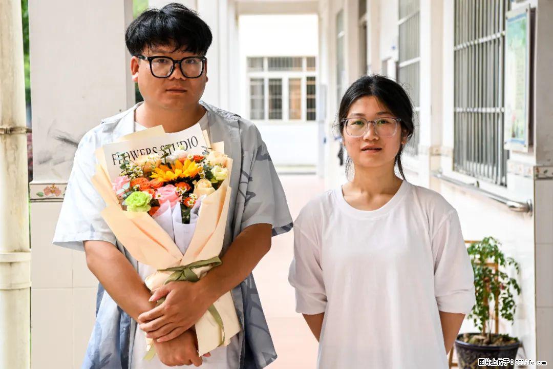 全网追的“扁担女孩”,找了一份暑假工,时薪12元 - 鹰潭生活资讯 - 鹰潭28生活网 yingtan.28life.com